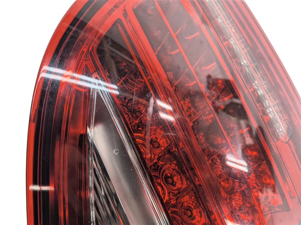 Thumbnail 4: 2011-2014 PORSCHE CAYENNE (958) LEFT DRIVER INNER TRUNK TAILLIGHT LIGHT LAMP