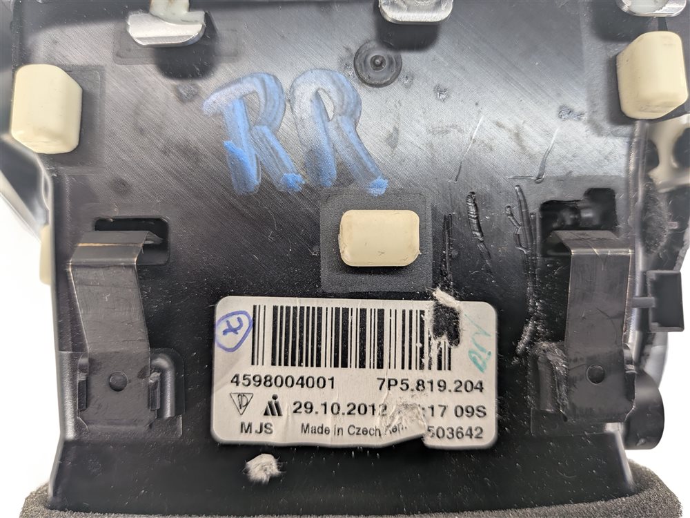 Thumbnail 4: 2013 PORSCHE CAYENNE (958) REAR CENTER CONSOLE RIGHT AIR AC VENT (Black)