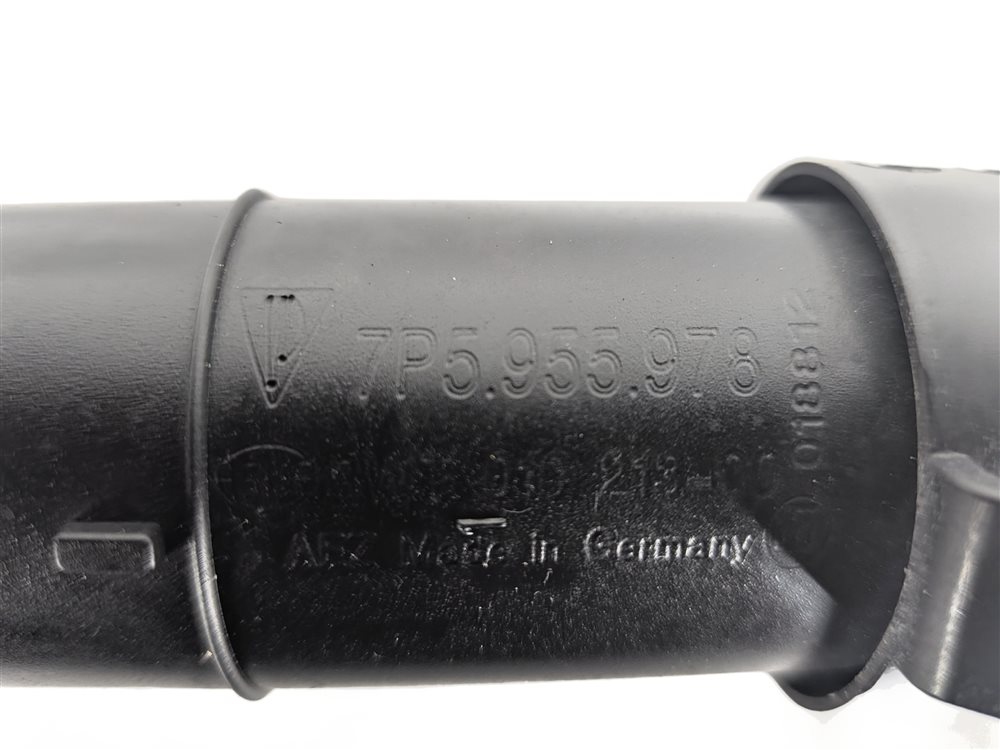 Thumbnail 3: 2013 PORSCHE CAYENNE (958) FRONT LEFT HEADLIGHT WASHER SPRAY NOZZLE