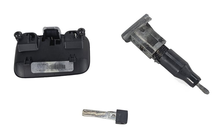 Thumbnail 2: 2013 PORSCHE CAYENNE (958) DOOR GLOVE BOX LOCK CYLINDER w/KEY SET