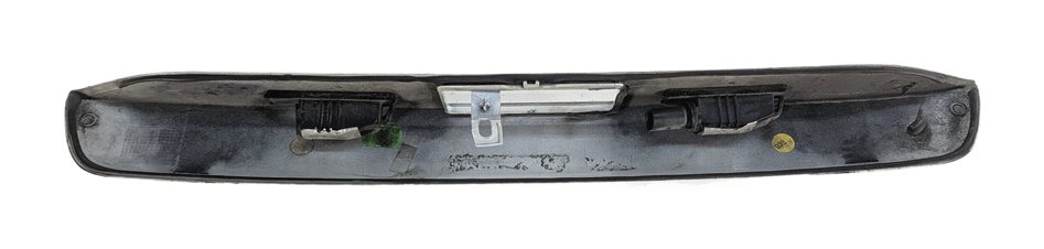 Thumbnail 3: 2013 PORSCHE CAYENNE (958) REAR TAILGATE LICENSE PLATE LIGHT HANDLE (White)