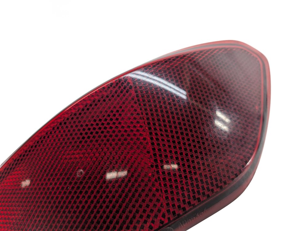 Thumbnail 5: 2013 PORSCHE CAYENNE (958) REAR LEFT BUMPER REFLECTOR LIGHT MARKER
