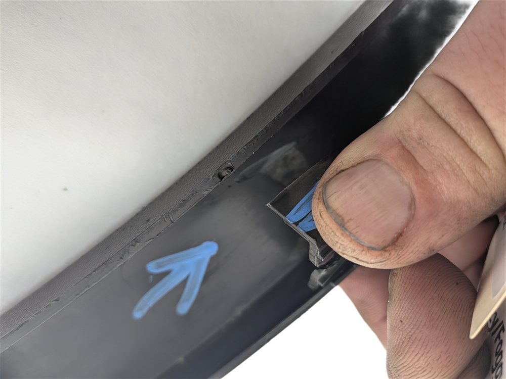 Thumbnail 4: 2013 PORSCHE CAYENNE (958) FRONT LEFT WHEEL OPENING ARCH FENDER MOLDING FLARE