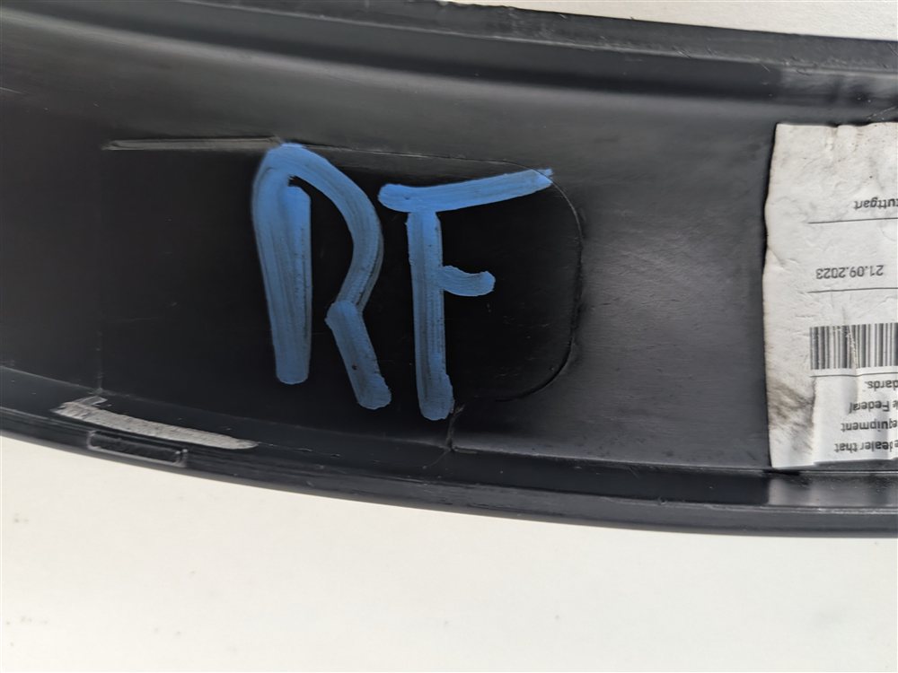 Thumbnail 5: 2013 PORSCHE CAYENNE (958) FRONT RIGHT WHEEL OPENING ARCH FENDER MOLDING FLARE