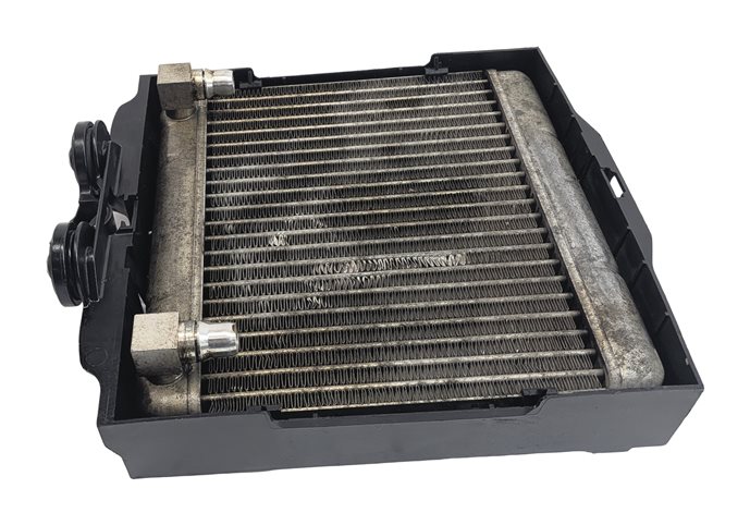 Thumbnail 2: 10-19 BMW 535i 550i 640i 740i 750i 760i (F01 F07 F10) ENGINE OIL COOLER RADIATOR