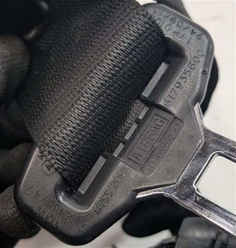 Thumbnail 10: 11-16 BMW 528i 535i 550i M5 (F10) FRONT LEFT DRIVER SEATBELT RETRACTOR (Black)