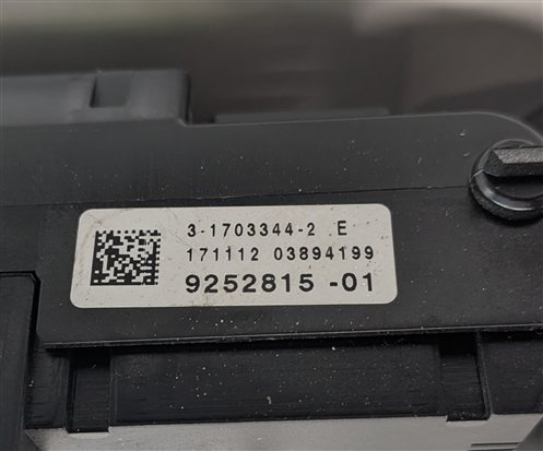 Thumbnail 7: 12-19 BMW 535i 550i 640i 650i M5 M6 (F06 F10 F12) FRONT POWER FUSE BOX RELAY