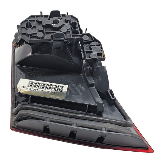 Thumbnail 7: 11-13 BMW 528i 535i 550i M5 (F10) REAR LEFT DRIVER INNER TRUNK TAILLIGHT LAMP