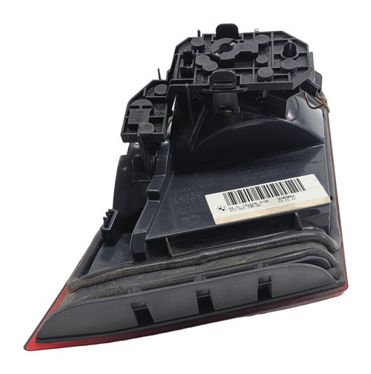 Thumbnail 5: 11-13 BMW 528i 535i 550i M5 (F10) REAR RIGHT PASSENGER INNER TRUNK TAILLIGHT