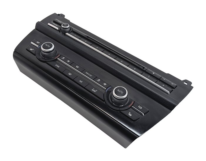 11-16 BMW 5 M5 SERIES (F10) HEATER A/C TEMPERATURE & RADIO CONTROL PANEL (BLACK)