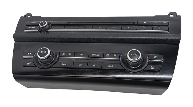 Thumbnail 3: 11-16 BMW 5 M5 SERIES (F10) HEATER A/C TEMPERATURE & RADIO CONTROL PANEL (BLACK)
