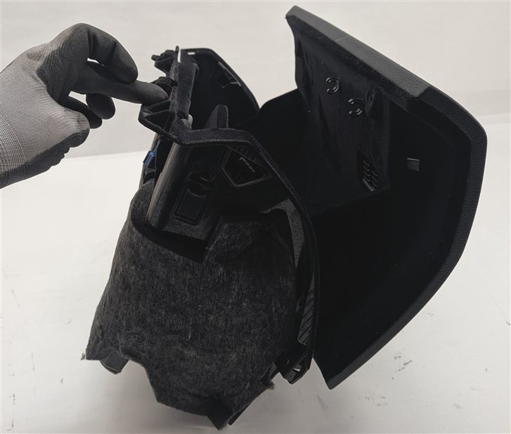 Thumbnail 3: 10-12 MERCEDES E350 E63 E550 W212 FRONT RIGHT PASSENGER GLOVEBOX (Black)