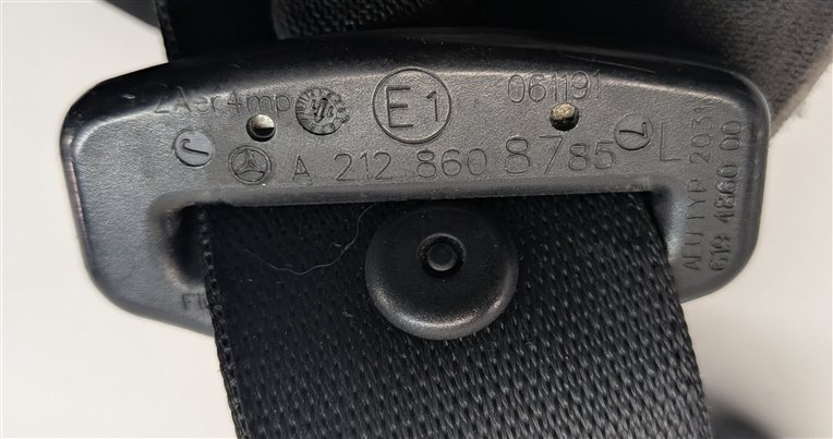Thumbnail 7: 12-16 MERCEDES E CLS CLASS (W212 W218) LEFT DRIVER SEATBELT RETRACTOR (Black)