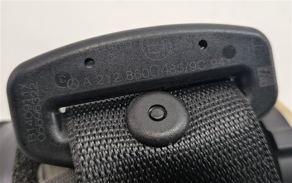 Thumbnail 8: 2012 MERCEDES E350 (W212) REAR RIGHT SEATBELT RETRACTOR (Black)