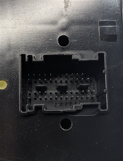 Thumbnail 6: 11-12 MERCEDES E350 E550 CLS550 (W212 W218) REAR SIGNAL ACQUISITION MODULE SAM
