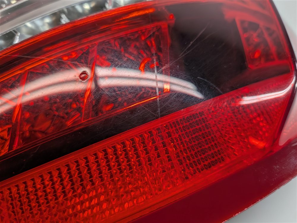 Thumbnail 10: 10-13 MERCEDES E-CLASS (W212) SEDAN RIGHT PASSENGER TAILLIGHT BRAKE LIGHT LAMP