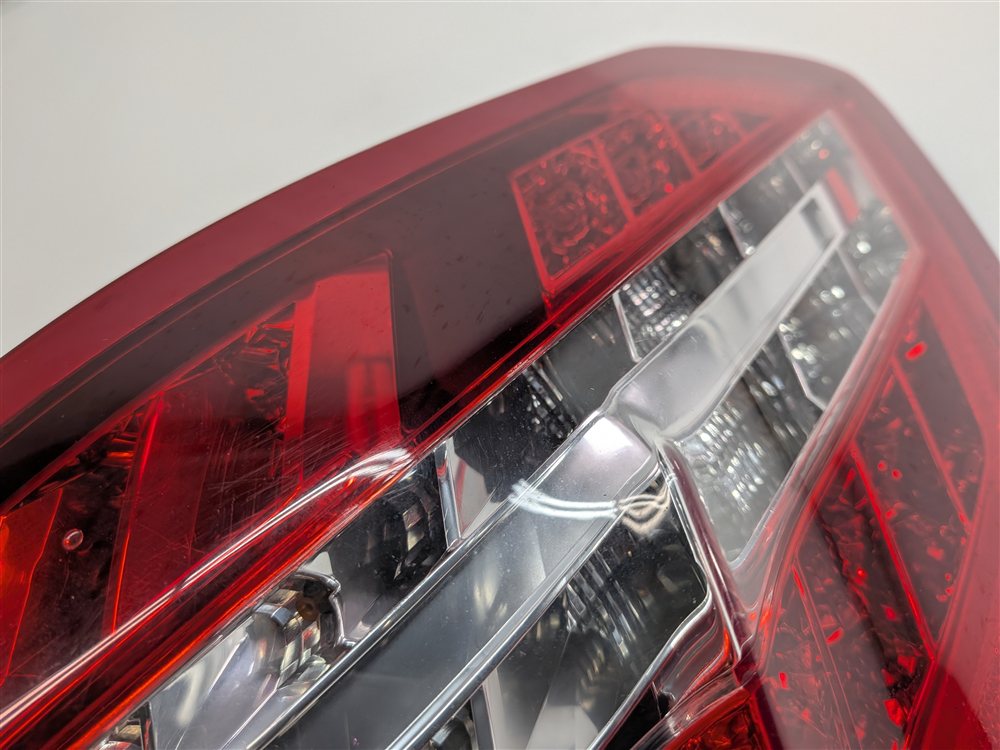 Thumbnail 12: 10-13 MERCEDES E-CLASS (W212) SEDAN RIGHT PASSENGER TAILLIGHT BRAKE LIGHT LAMP