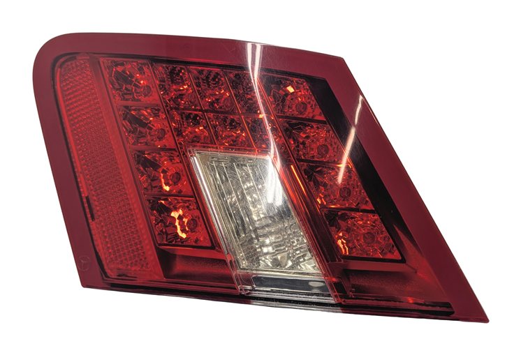 Thumbnail 3: 2010-2013 MERCEDES E300 E350 E400 E550 (W212) RIGHT INNER TAILLIGHT LIGHT LAMP