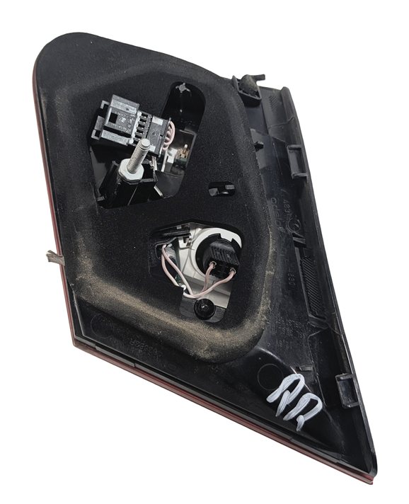 Thumbnail 5: 2010-2013 MERCEDES E300 E350 E400 E550 (W212) RIGHT INNER TAILLIGHT LIGHT LAMP