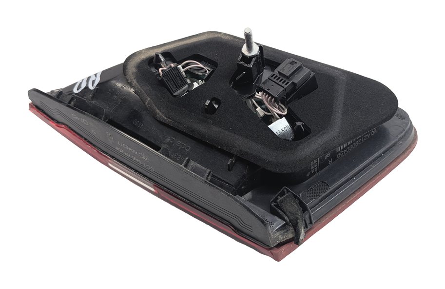 Thumbnail 6: 2010-2013 MERCEDES E300 E350 E400 E550 (W212) RIGHT INNER TAILLIGHT LIGHT LAMP