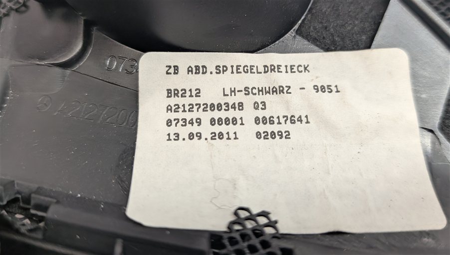 Thumbnail 6: 2012 MERCEDES E350 (W212) FRONT LEFT DOOR TRIANGLE TWEETER HARMAN KARDON