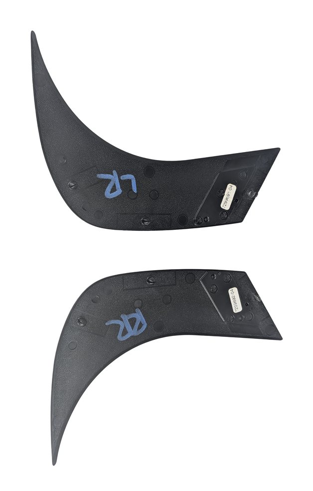 Thumbnail 3: 2013 BMW 650I F06 REAR LEFT/RIGHT C-PILLAR EXTERIOR TRIM SET/2 BLACK