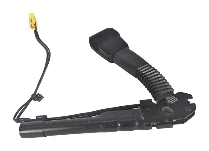 Thumbnail 3: 12-19 BMW 4 6 SERIES M4 M6 F06 F12 F13 F32 RIGHT FRONT SEATBELT RECEIVER (Black)