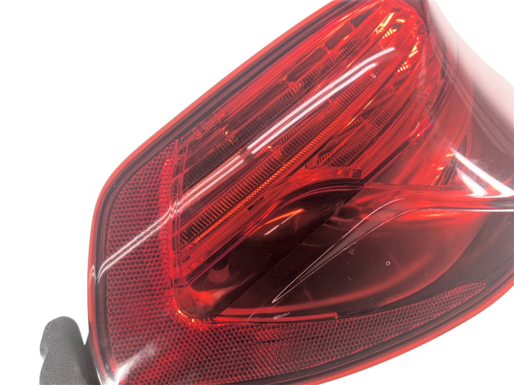 Thumbnail 10: 12-19 BMW 640i 650i M6 F06 F12 F13 LEFT DRIVER OUTER TAILLIGHT BRAKE LIGHT LAMP