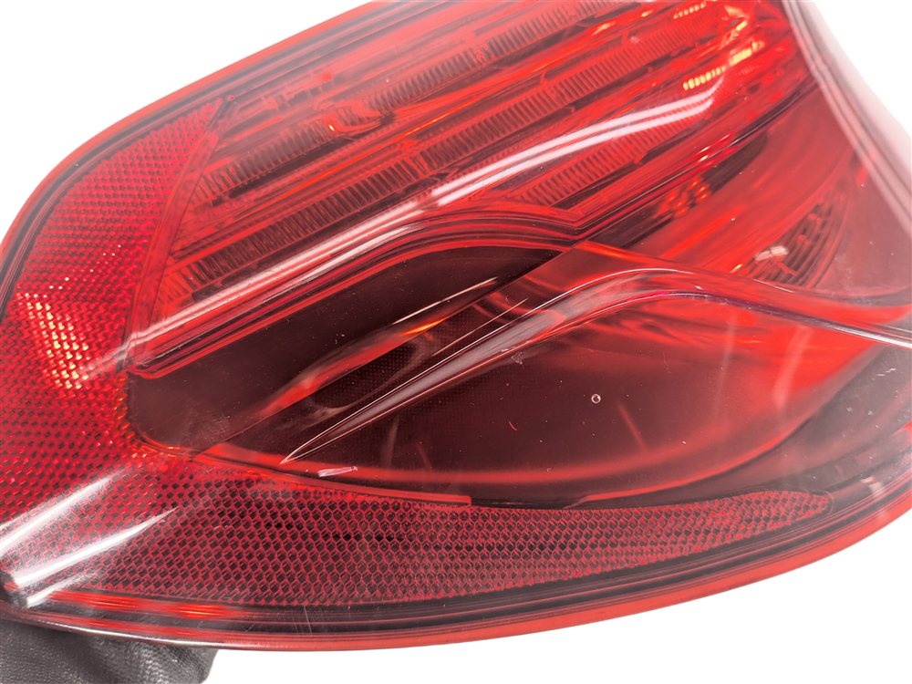 Thumbnail 9: 12-19 BMW 640i 650i M6 F06 F12 F13 LEFT DRIVER OUTER TAILLIGHT BRAKE LIGHT LAMP
