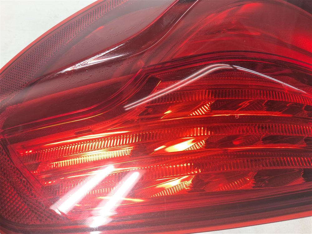 Thumbnail 10: 12-19 BMW 640i 650i M6 ///M (F06 F12 F13) RIGHT PASSENGER TAILLIGHT BRAKE LIGHT