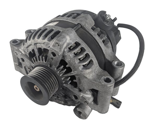 12-19 BMW 5 6 7 X5 X6 M5 M6 (F06 F10 F12 F15 F16 F85) 4.4L ALTERNATOR (210 AMP)