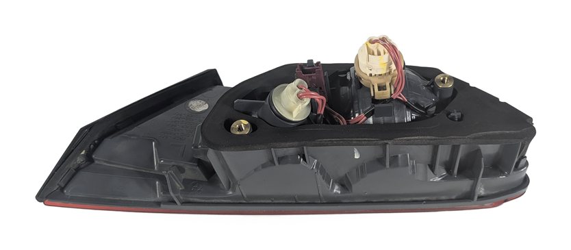 Thumbnail 3: 2012-2019 BMW 640i 650i M6 (F06 F12 F13) LEFT TRUNK INNER TAILLIGHT LIGHT LAMP