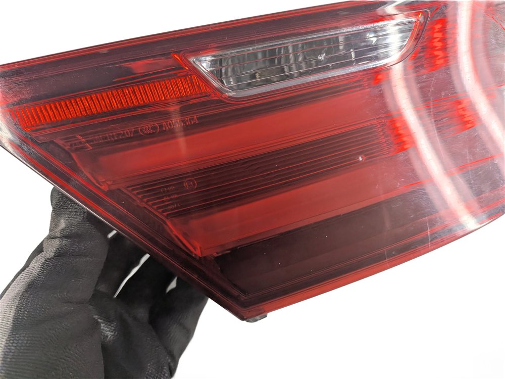 Thumbnail 7: 2012-2019 BMW 640i 650i M6 (F06 F12 F13) LEFT TRUNK INNER TAILLIGHT LIGHT LAMP