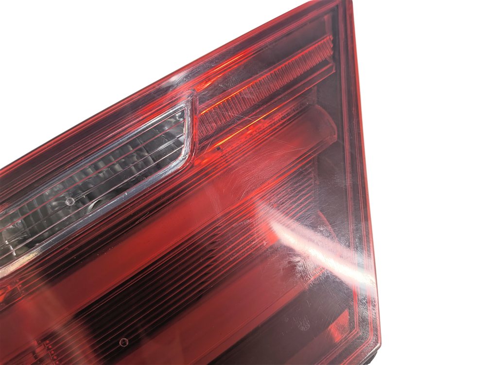 Thumbnail 8: 12-19 BMW 640i 650i M6 (F06 F12 F13) RIGHT PASSENGER INNER TAILLIGHT LIGHT LAMP