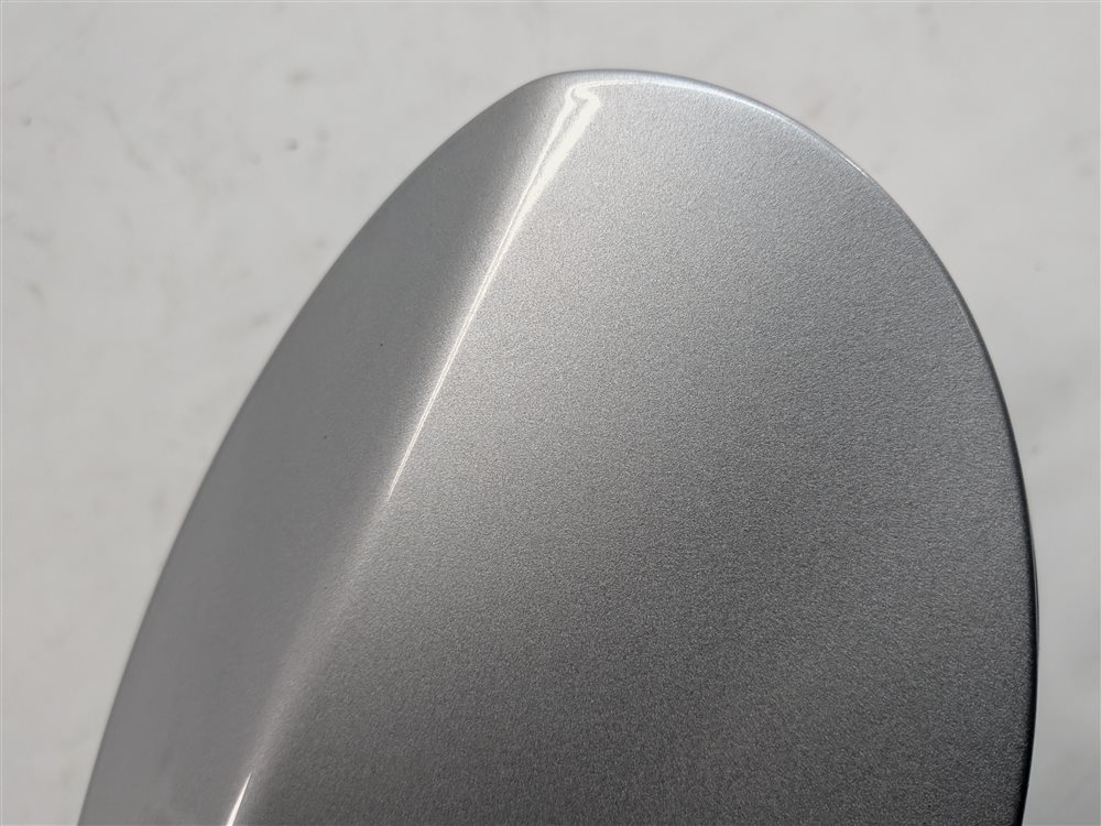 Thumbnail 10: 10-17 MERCEDES E-CLASS (W207) COUPE CONVERTIBLE FUEL TANK DOOR LID TRIM (Silver)