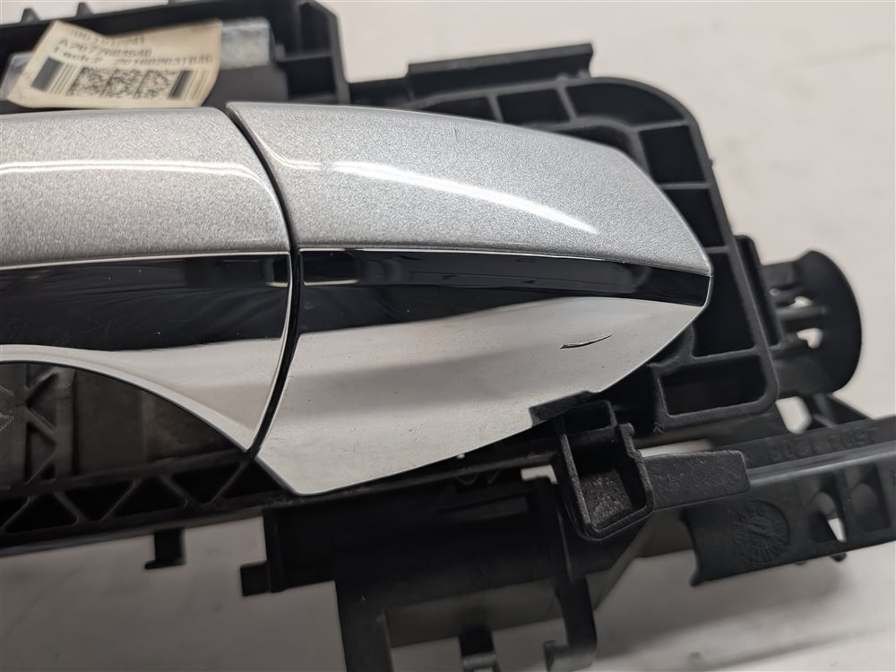 Thumbnail 11: 10-16 CLA E GLK A207 C207 C117 X204 RIGHT FRONT KEYLESS GO DOOR HANDLE (Silver)