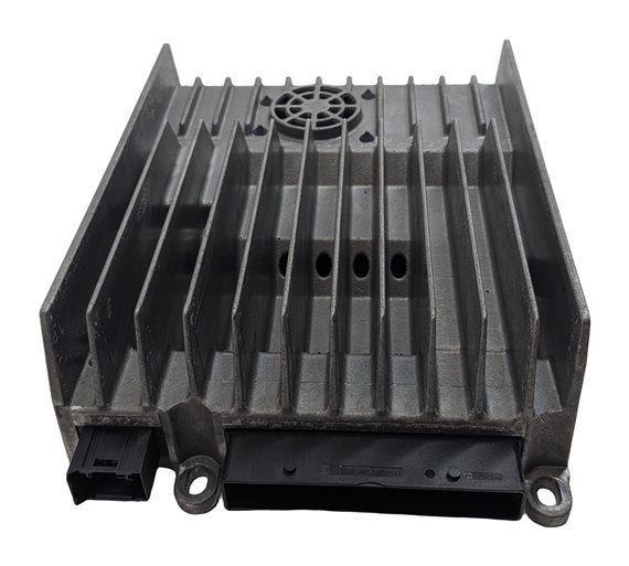 Thumbnail 2: 13-20 MERCEDES B CLA E GLA CLS (C117 C218 W117 W212 X156) STEREO AUDIO AMPLIFIER