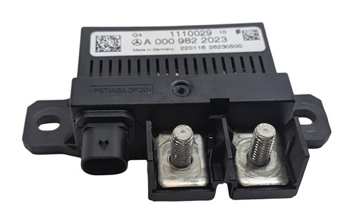 Thumbnail 2: 2016 MERCEDES E400 COUPE (C207) BACKUP BATTERY RELAY CONTROL MODULE COMPUTER