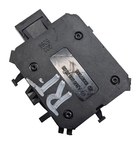 Thumbnail 6: 2016 MERCEDES E400 COUPE (C207) FRONT RIGHT PASSENGER SEAT LUMBAR CONTROL SWITCH