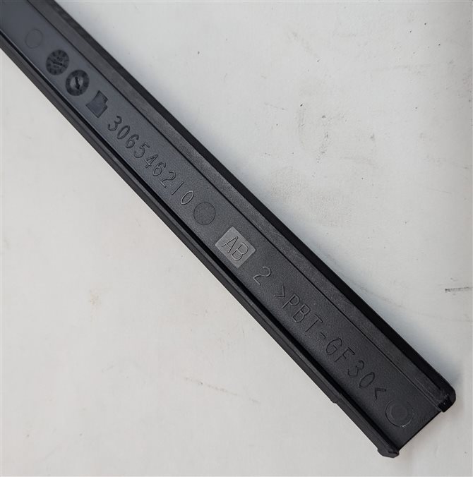 Thumbnail 5: 2016 MERCEDES E400 COUPE (C207) FRONT RIGHT PASSENGER SEATBELT HANDOVER w/MOTOR