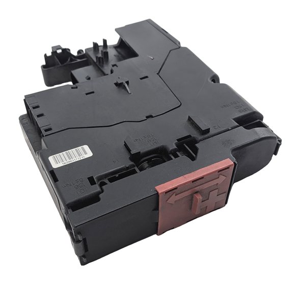 2016 MERCEDES E400 COUPE (C207) 3.0L POSITIVE BATTERY TERMINAL JUNCTION BLOCK