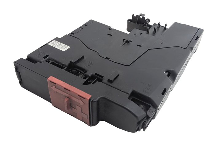 Thumbnail 4: 2016 MERCEDES E400 COUPE (C207) 3.0L POSITIVE BATTERY TERMINAL JUNCTION BLOCK