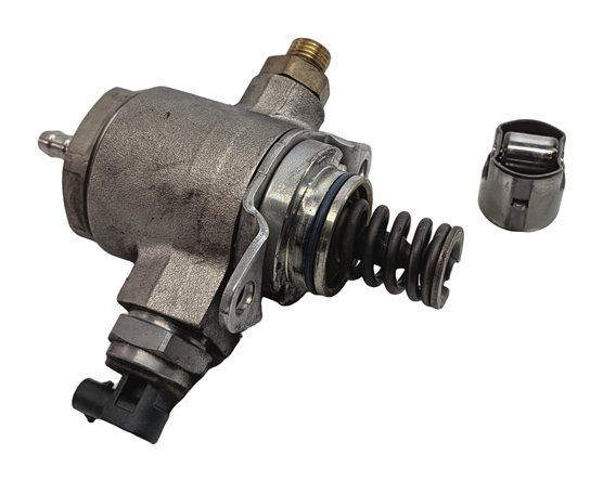 Thumbnail 3: 13-17 AUDI A4 A5 A6 Q5 TT (B8 C7 8K 8T 8R MK3) 2.0L ENGINE MECHANICAL FUEL PUMP