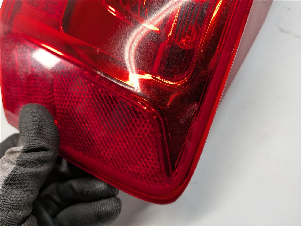 Thumbnail 9: 13-17 AUDI A5 S5 RS5 (B8 8T) REAR RIGHT OUTER TAILLIGHT BRAKE LIGHT LAMP (LED)