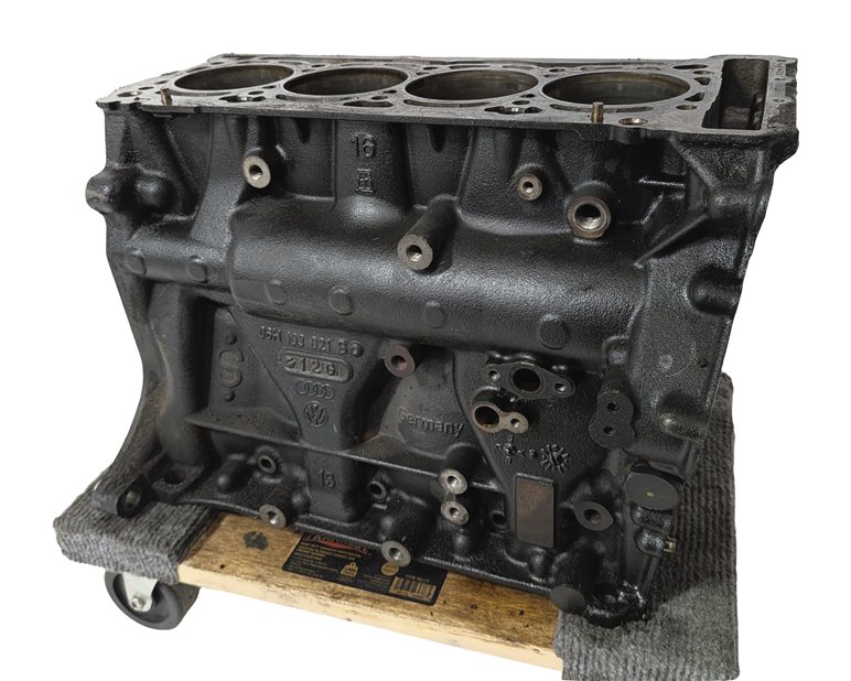 Thumbnail 3: 2011-2017 AUDI A4 A5 A6 Q5 TT (B8 8K 8T 8R MK2) 2.0L TURBO ENGINE CYLINDER BLOCK