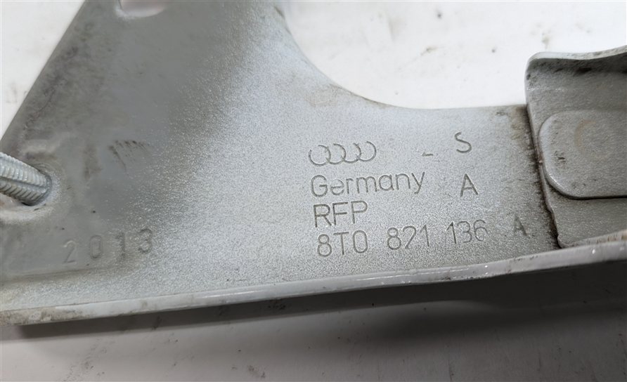 Thumbnail 6: 2014 AUDI A5 (B8 8T) FRONT FENDER MOUNT SUPPORT BRACKET LEFT/RIGHT SET/2