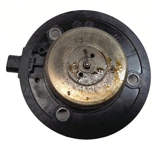 Thumbnail 4: 2014 AUDI A5 (B8 8T) 2.0L (CPMB) ENGINE CAMSHAFT ADJUSTER MAGNET SOLENOID VALVE