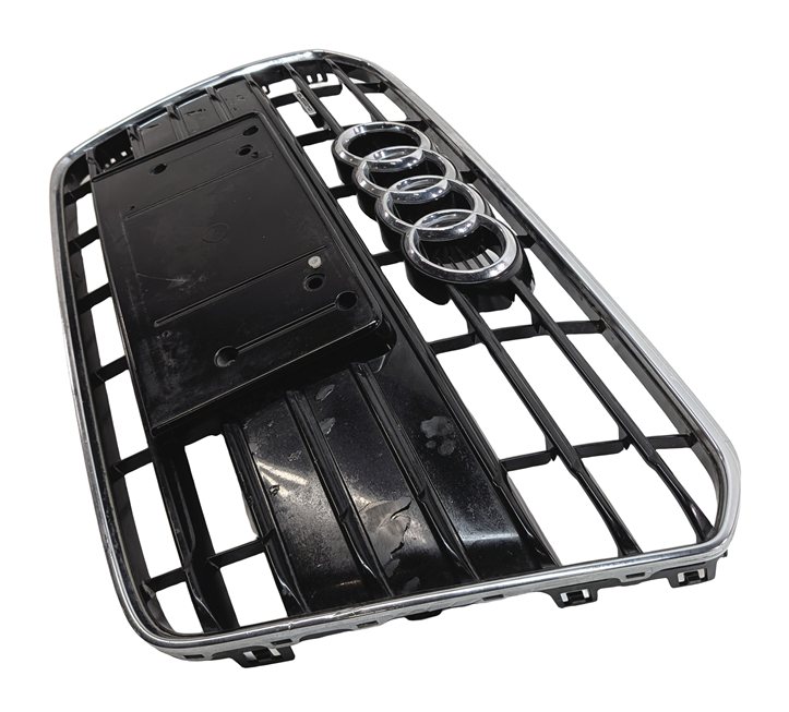 Thumbnail 3: 2013-2016 AUDI A5 (B8 8T) FRONT CENTER HOOD PRIMARY AIR VENT GRILLE TRIM