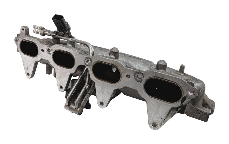 13-14 AUDI A4 A5 ALLROAD Q5 B8 8K 8T 2.0L TURBO ENGINE INTAKE MANIFOLD DIFFUSER