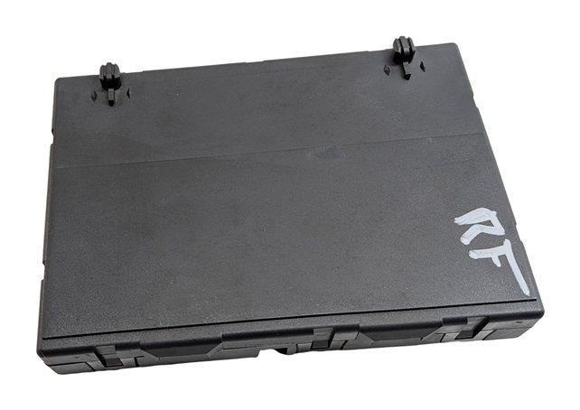 Thumbnail 4: 10-17 AUDI A5 B8 8T FRONT RIGHT PASSENGER MEMORY SEAT CONTROL MODULE (NON SPORT)